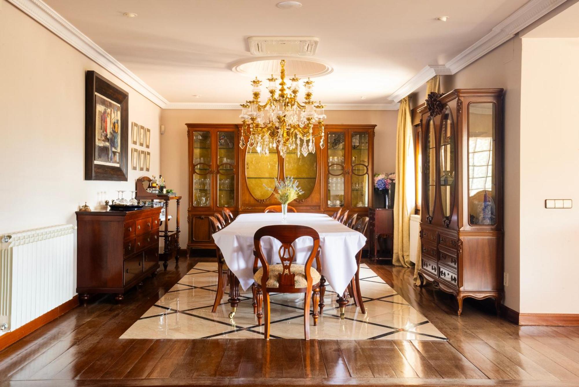 Willa Mansion Con Jacuzzi A 40 Grados, Gran Piscina Y Padel El Tiemblo Zewnętrze zdjęcie