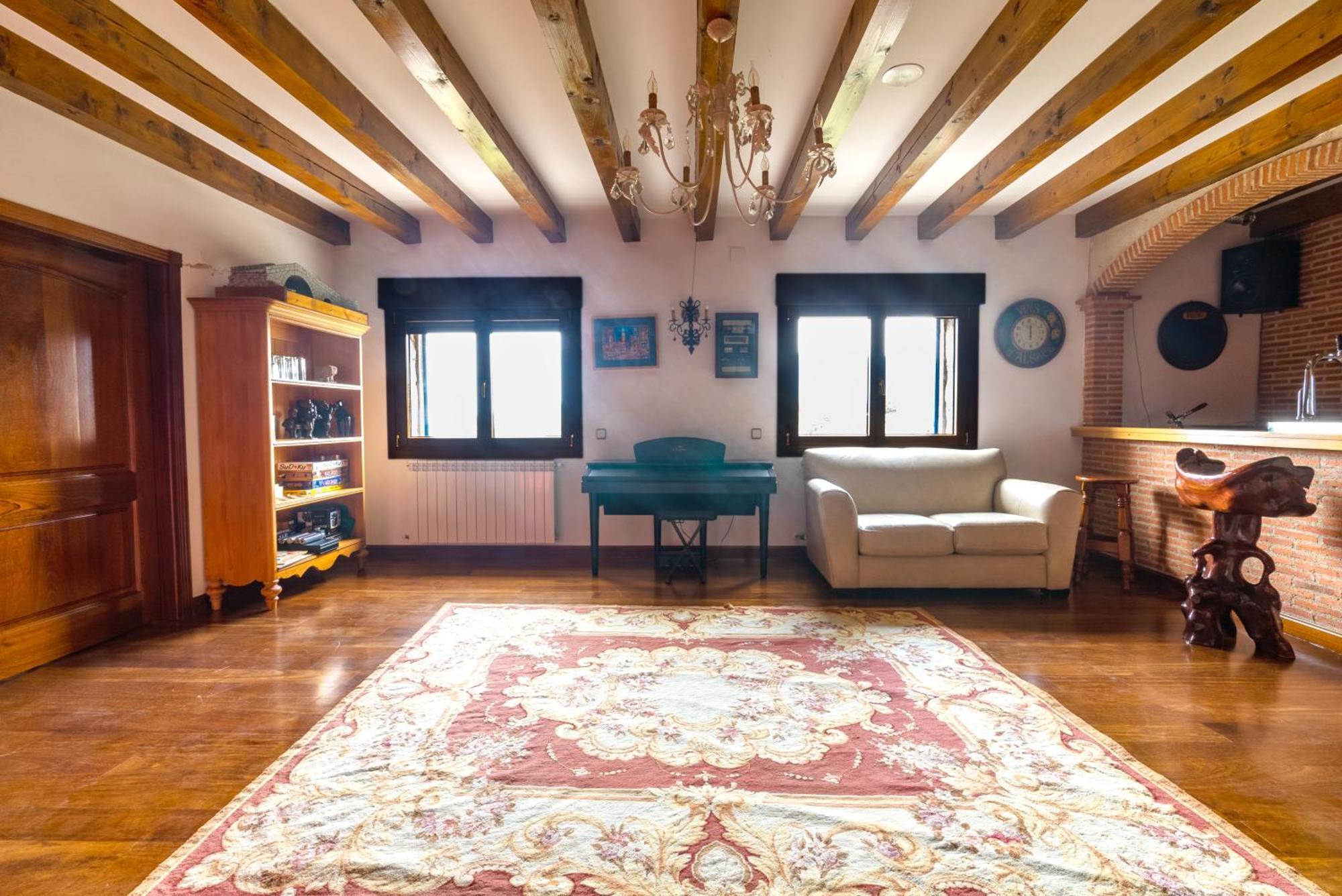 Willa Mansion Con Jacuzzi A 40 Grados, Gran Piscina Y Padel El Tiemblo Zewnętrze zdjęcie
