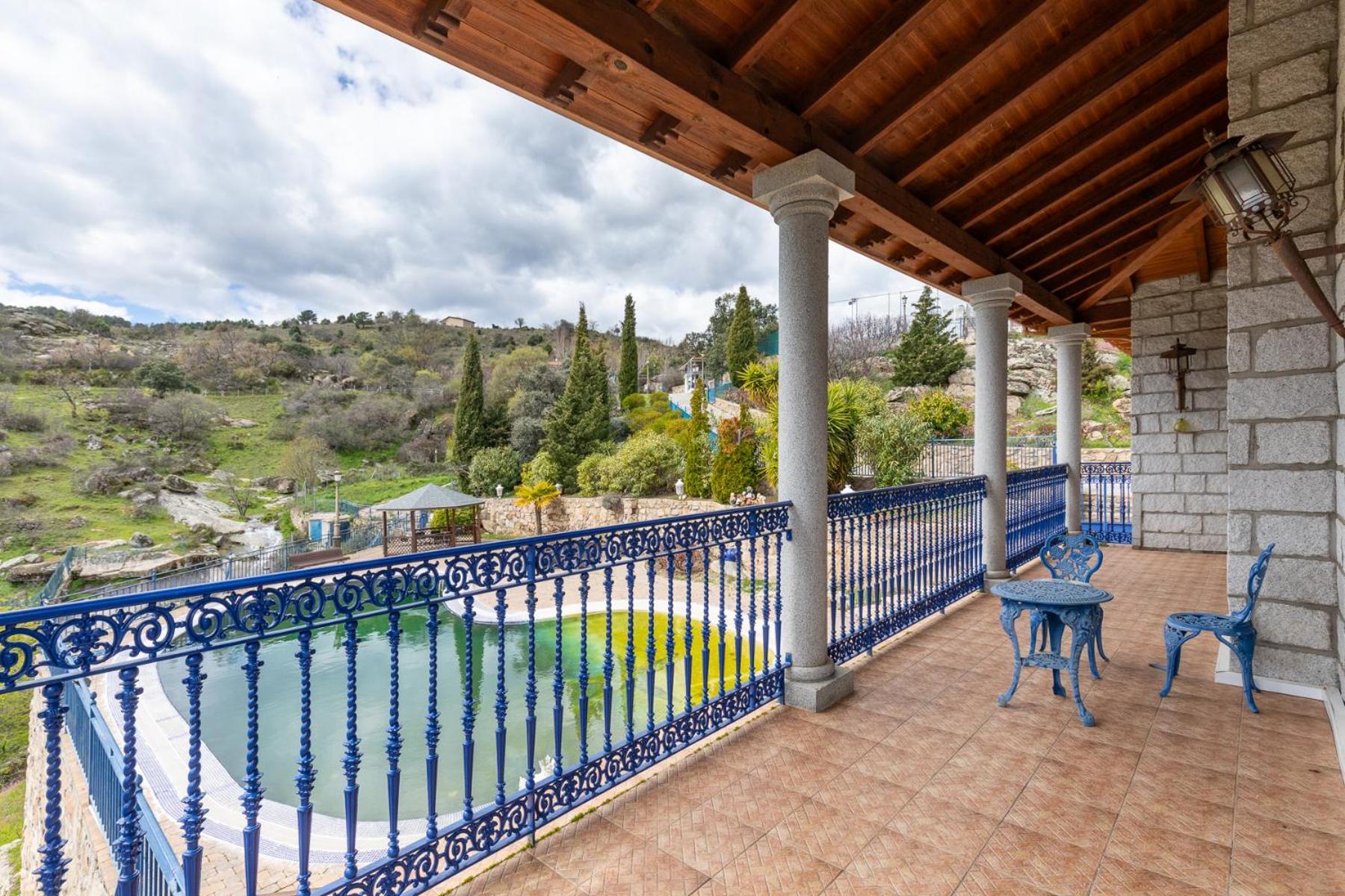 Willa Mansion Con Jacuzzi A 40 Grados, Gran Piscina Y Padel El Tiemblo Zewnętrze zdjęcie