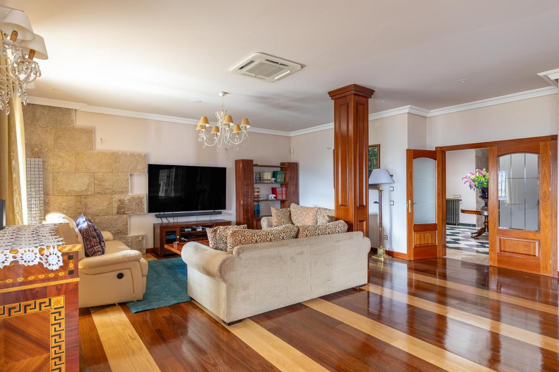Willa Mansion Con Jacuzzi A 40 Grados, Gran Piscina Y Padel El Tiemblo Zewnętrze zdjęcie