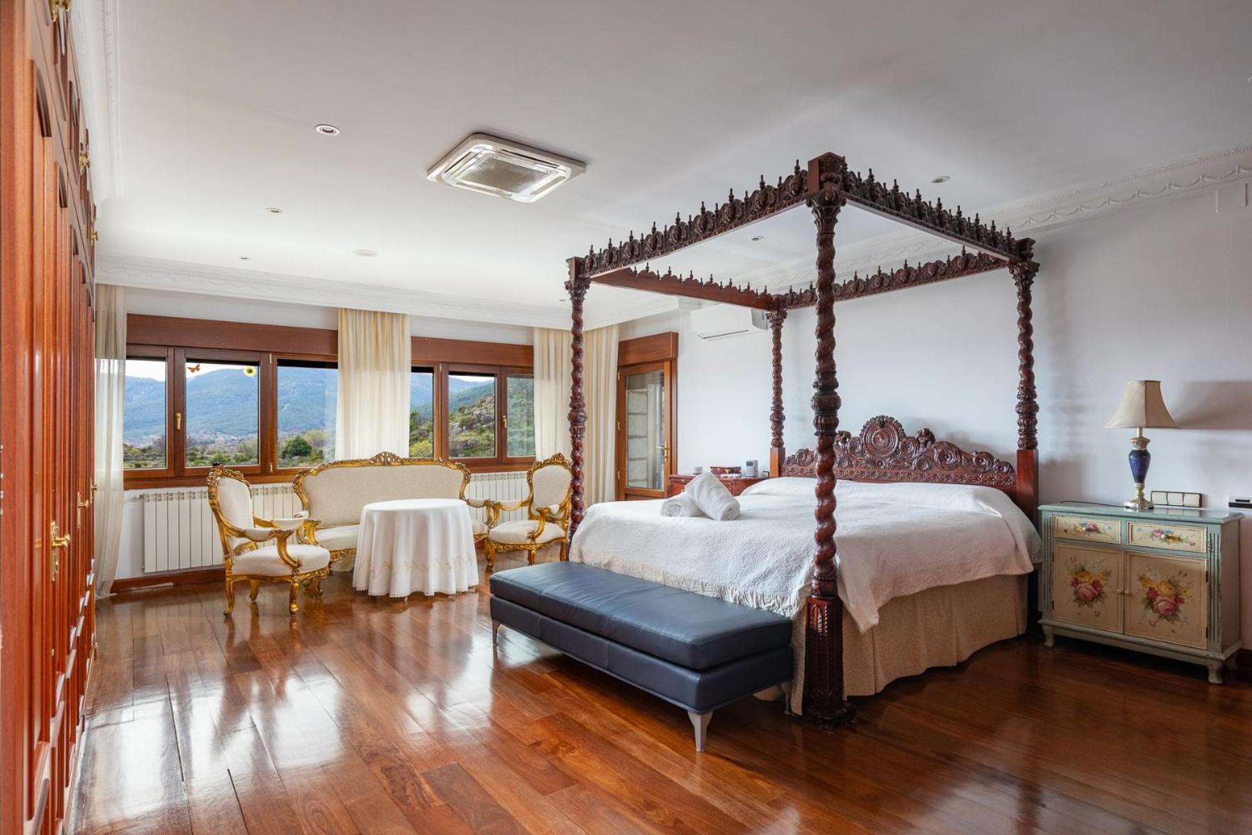 Willa Mansion Con Jacuzzi A 40 Grados, Gran Piscina Y Padel El Tiemblo Zewnętrze zdjęcie